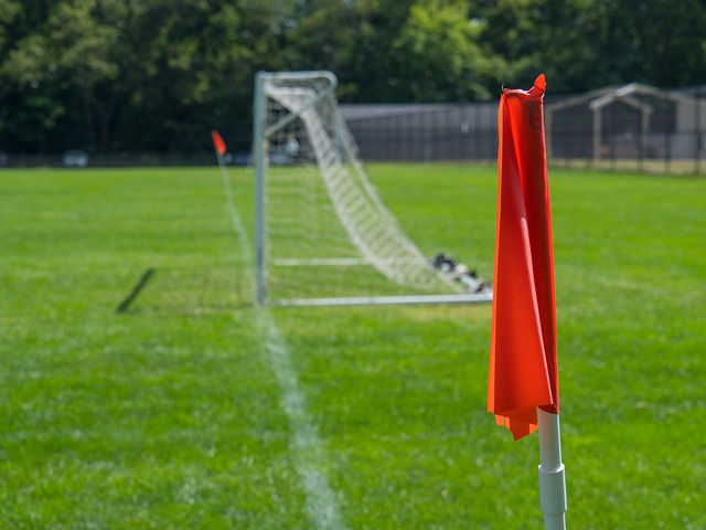 滿爭議與戲 滿爭議與戲